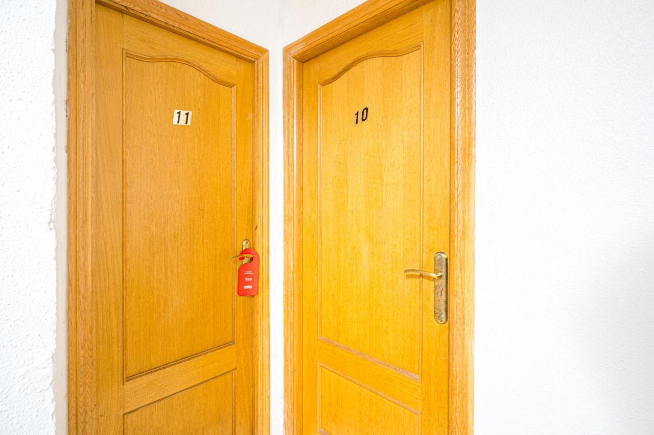 Pension Ayuntamiento لقنت المظهر الخارجي الصورة